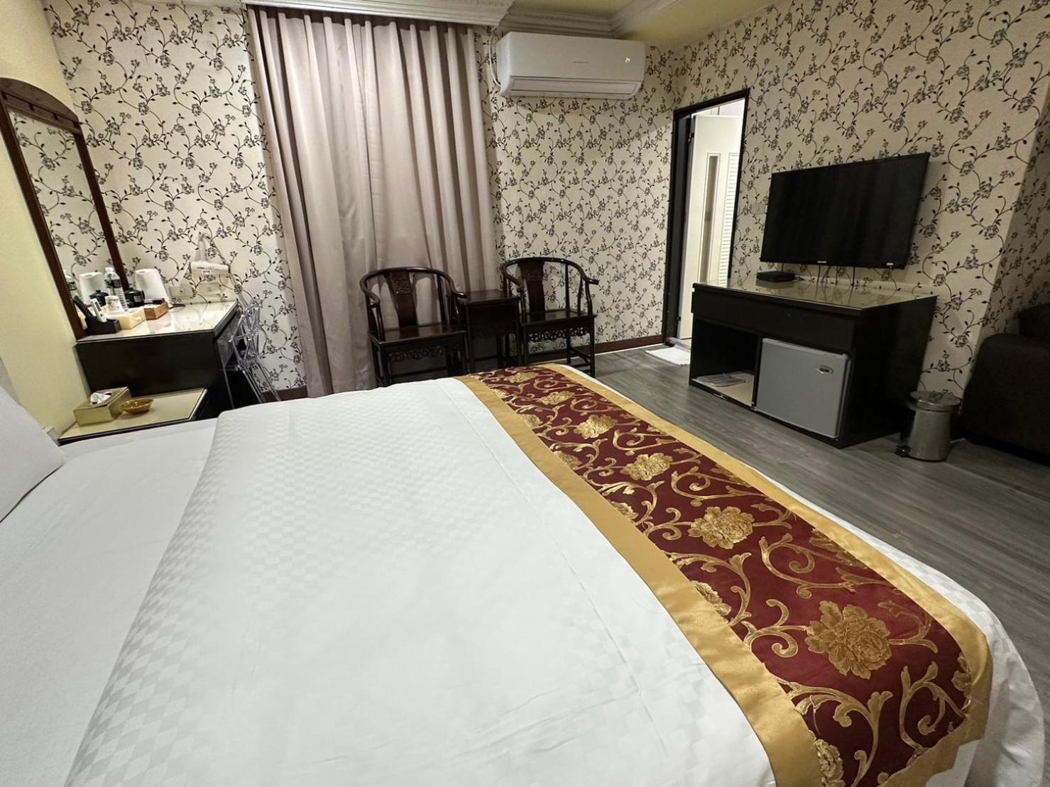 מלון טוצ'נג Tako 飯店 מראה חיצוני תמונה